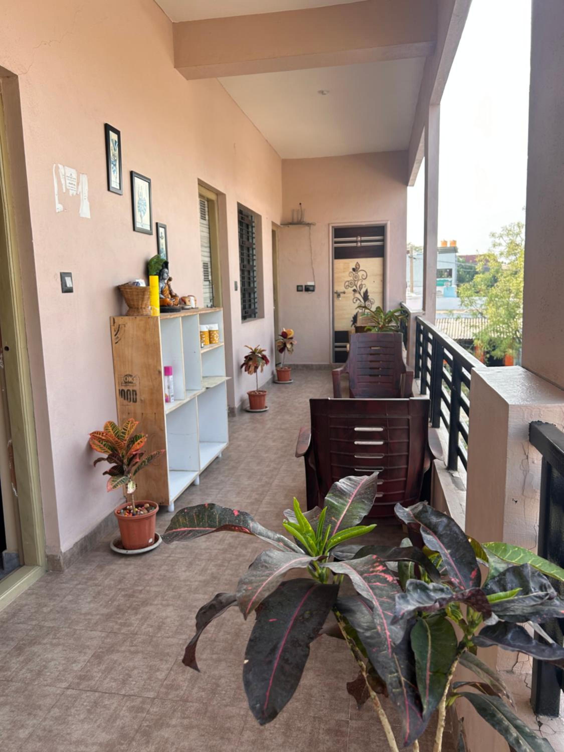 Lee home stay