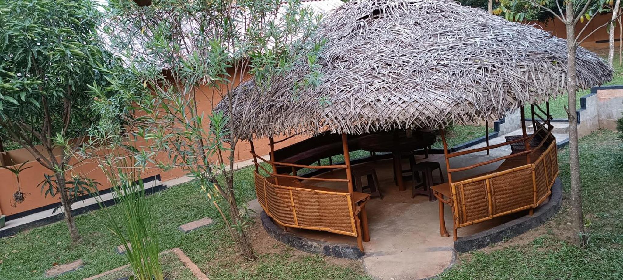 Hotel Niyagala Lodge Sigiriya
