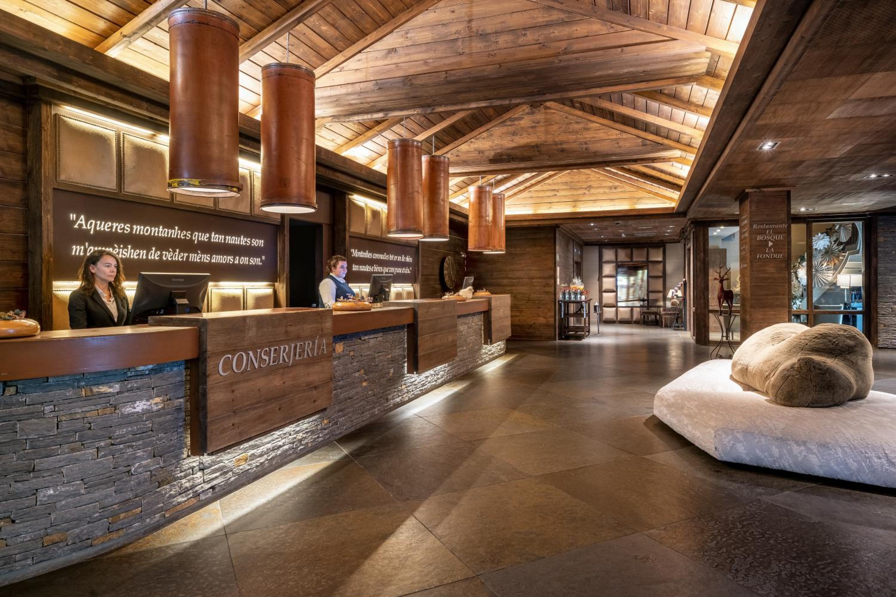 Hotel Val de Neu G.L.