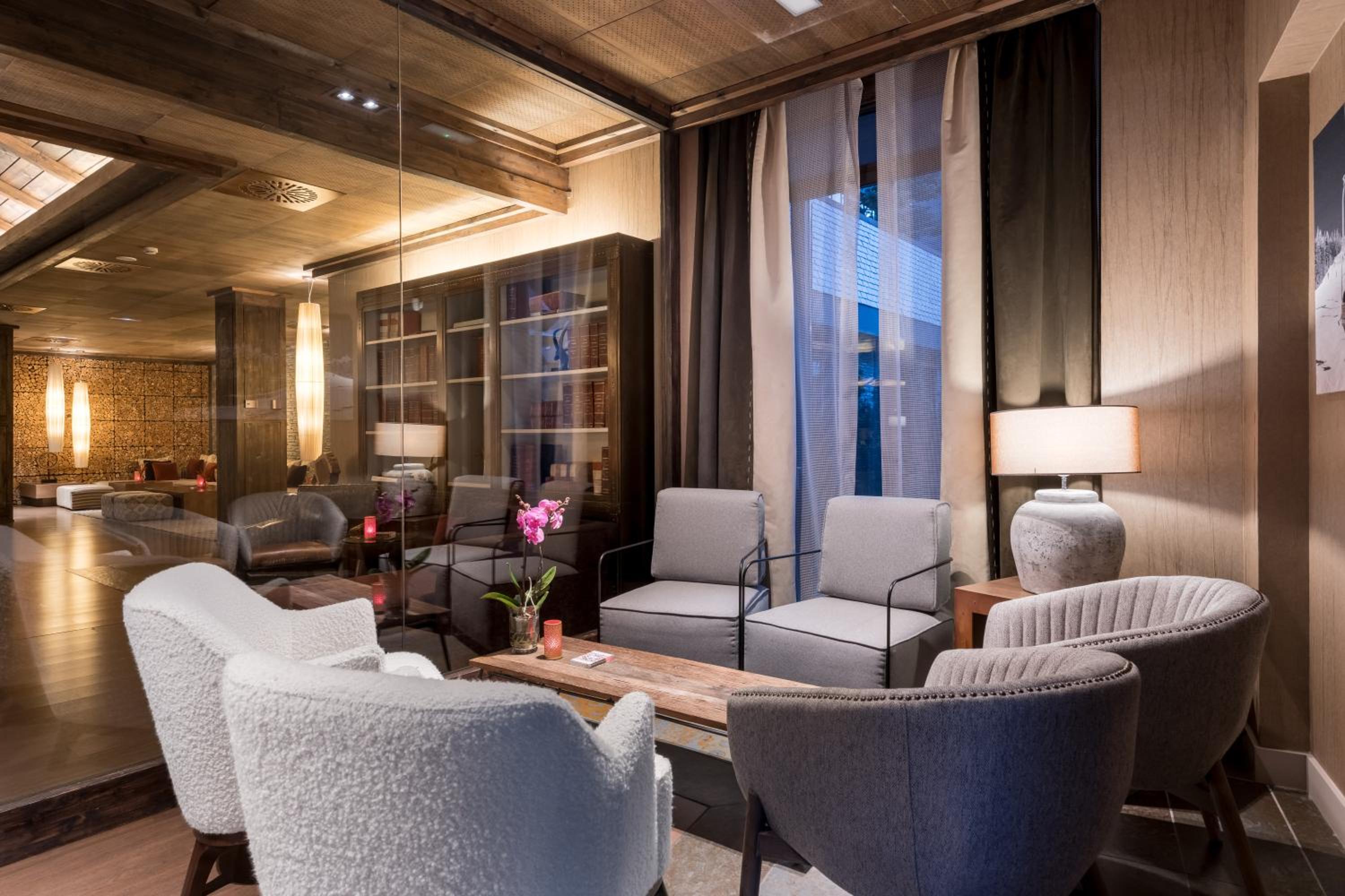 Hotel Val de Neu G.L.