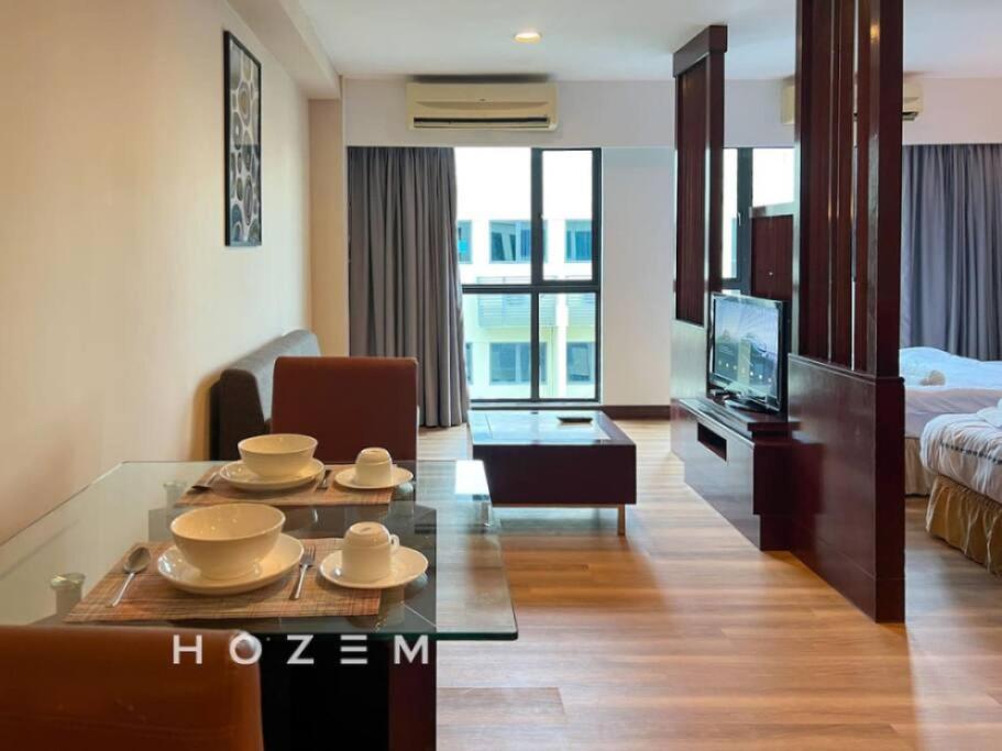 1BR2B Hozem KK0864 Apartment CBD photo 2