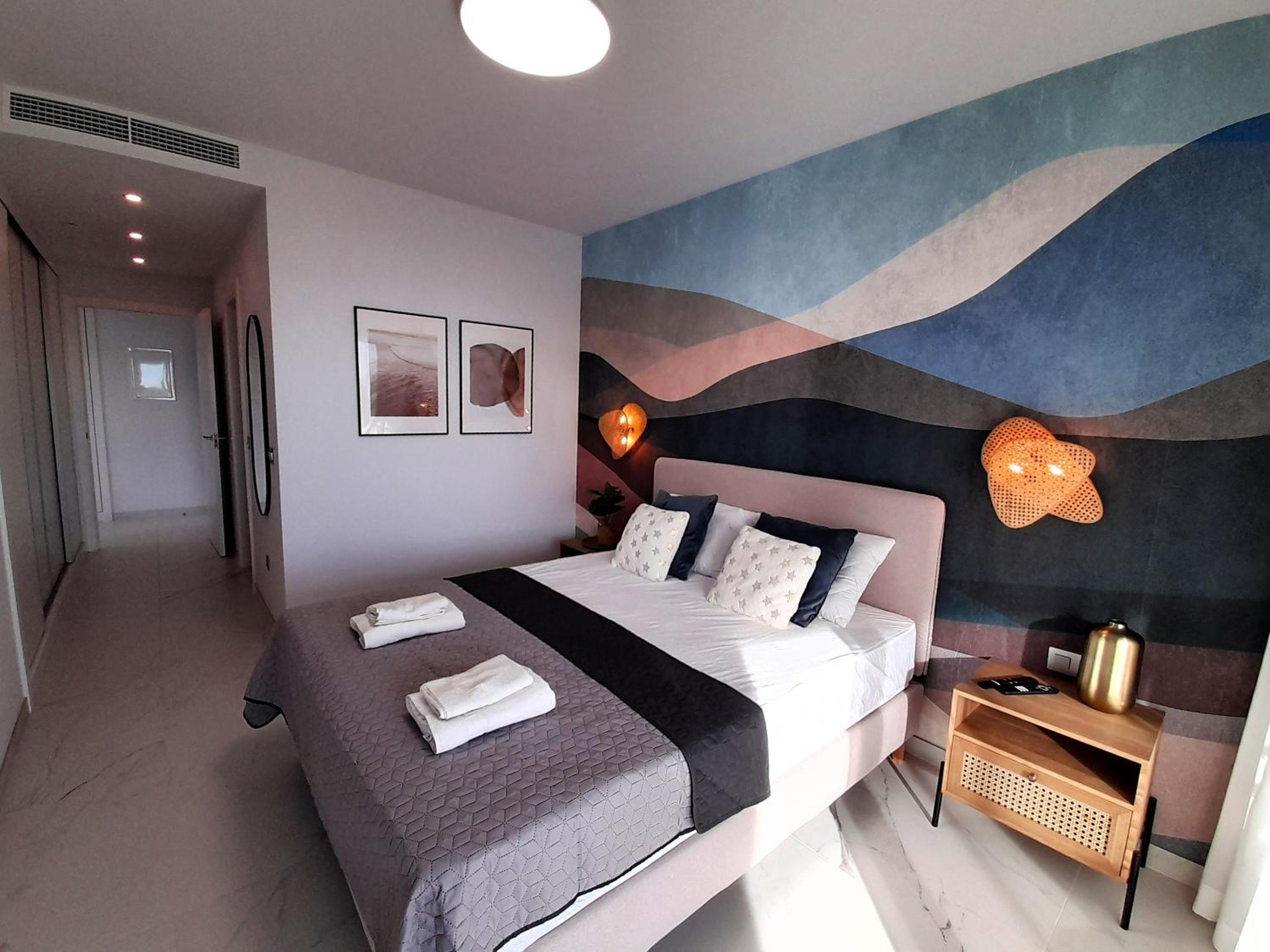 Sunset Cliffs 3 bedrooms apartment