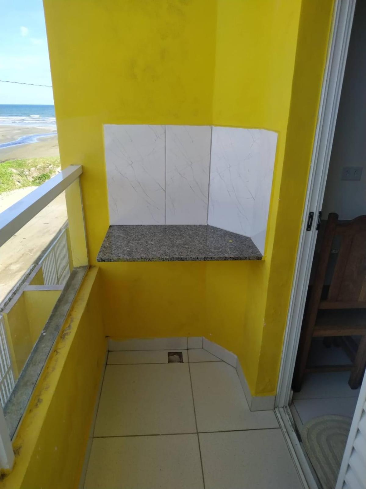 Pousada Peruíbe Frente ao Mar - Suítes, Kitnets e Apto