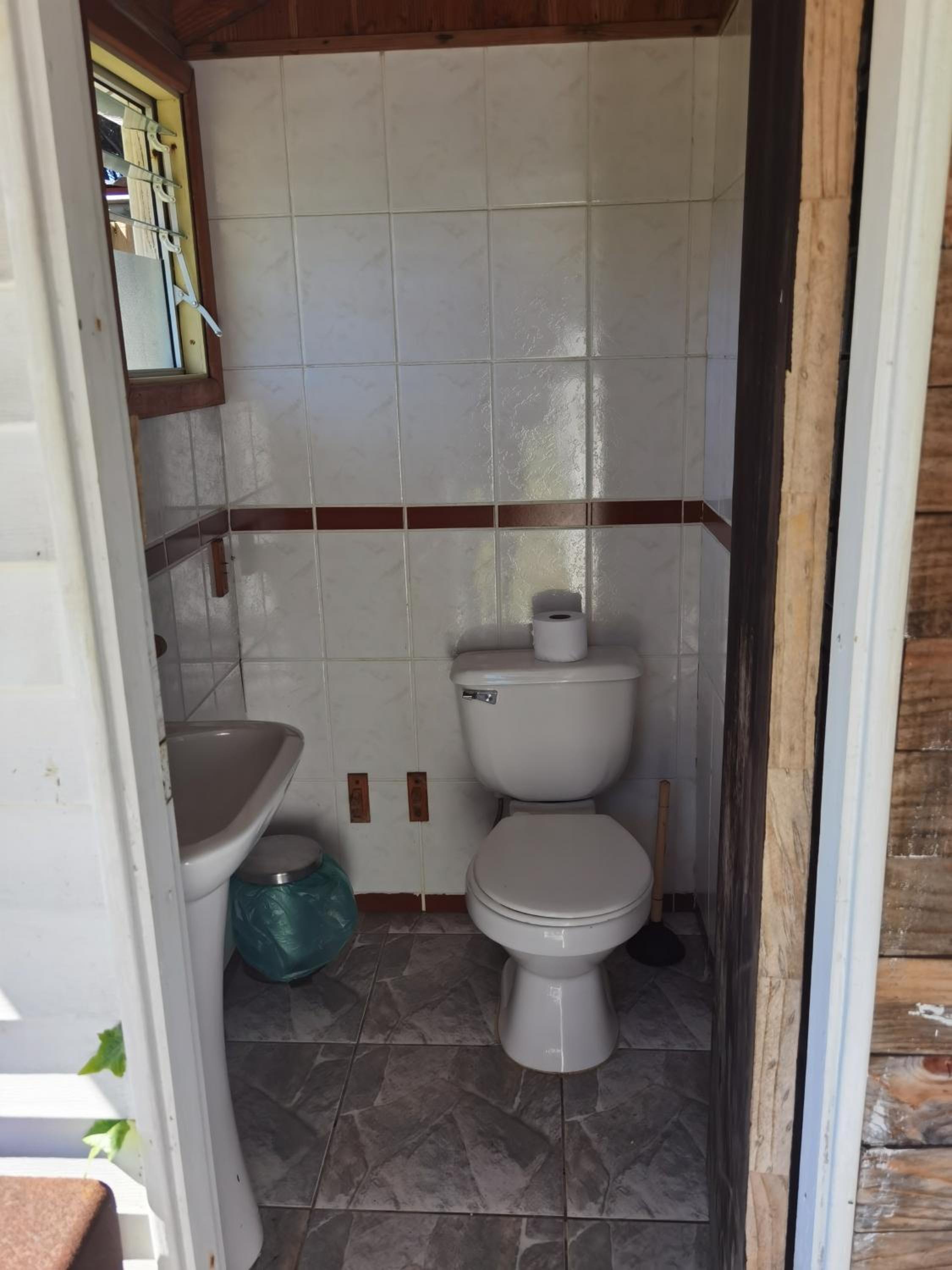 EL TESORO DE CURIÑANCO CABAÑA 1