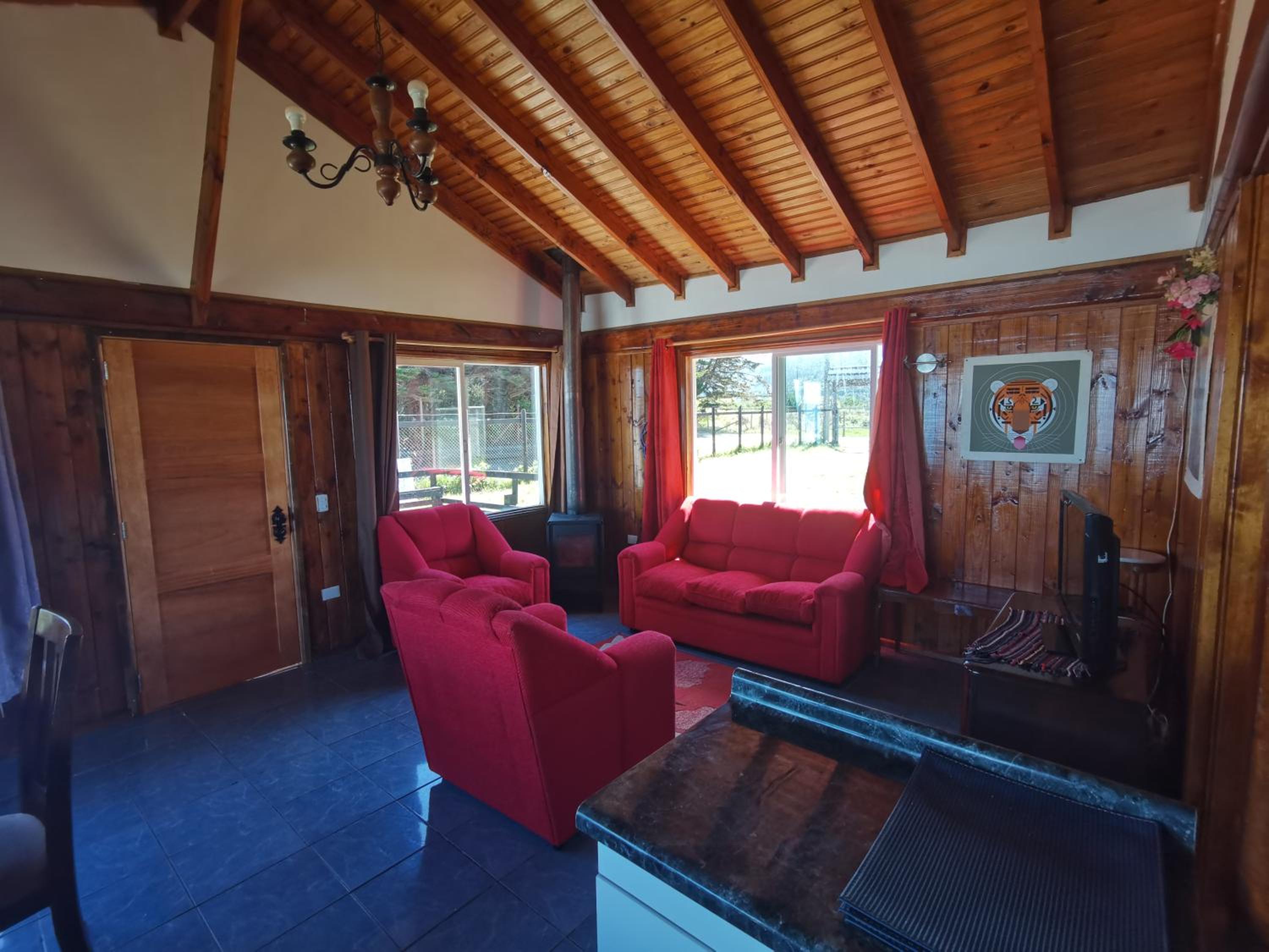EL TESORO DE CURIÑANCO CABAÑA 1