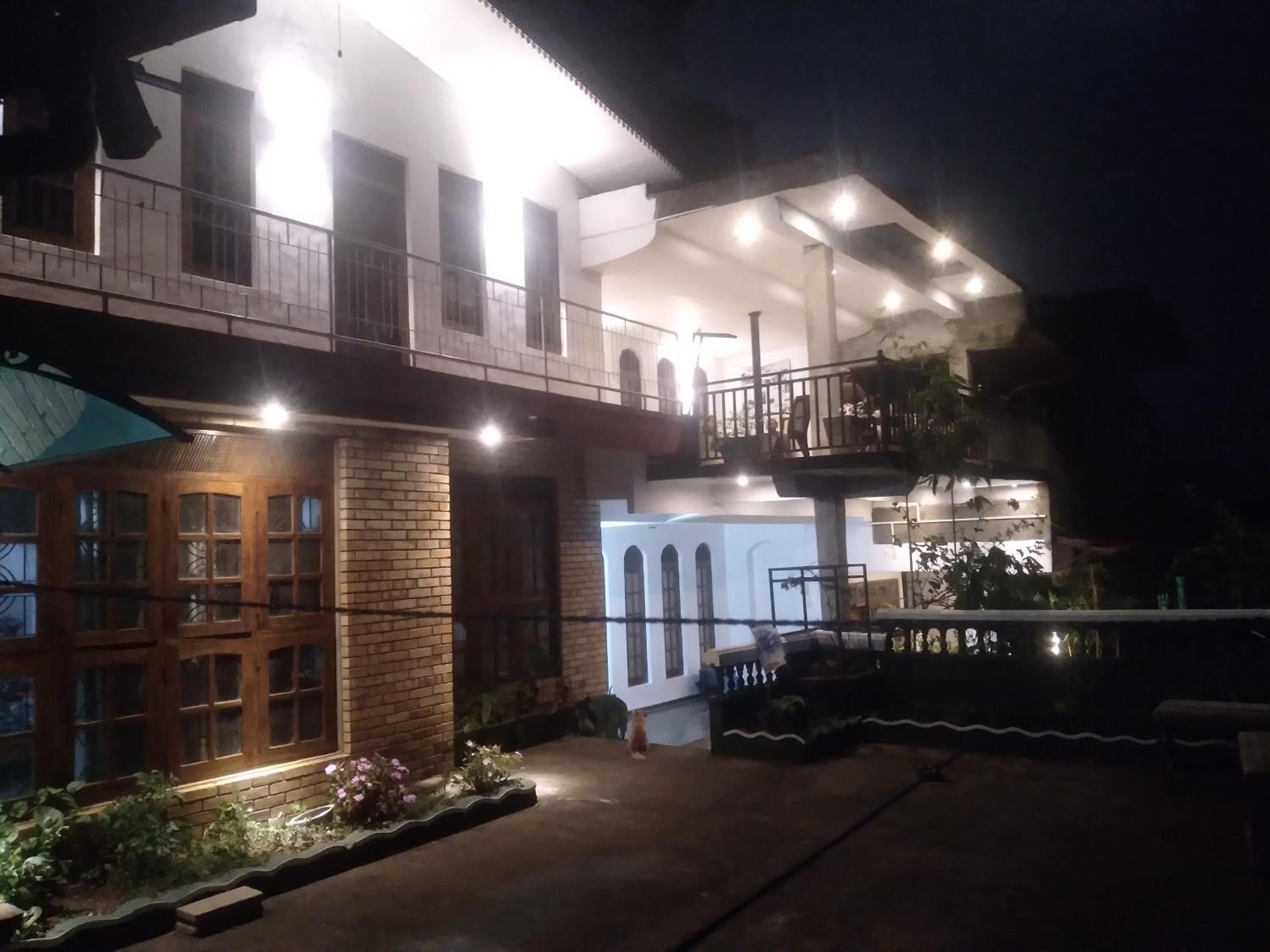 Farah Guest Inn view 4