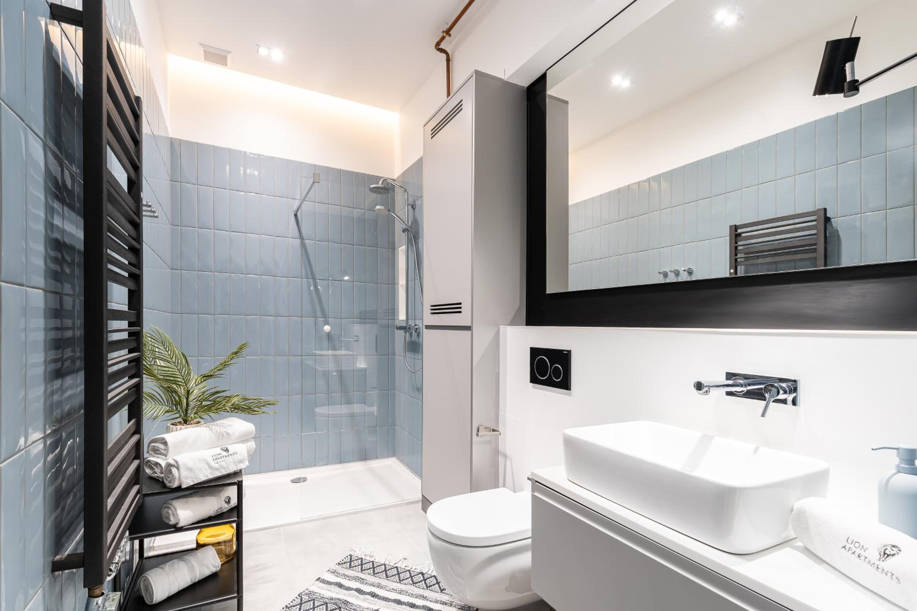 Helska 11 - Apartamenty blisko plaży i Monte Cassino - topowy adres by Lion Apartments