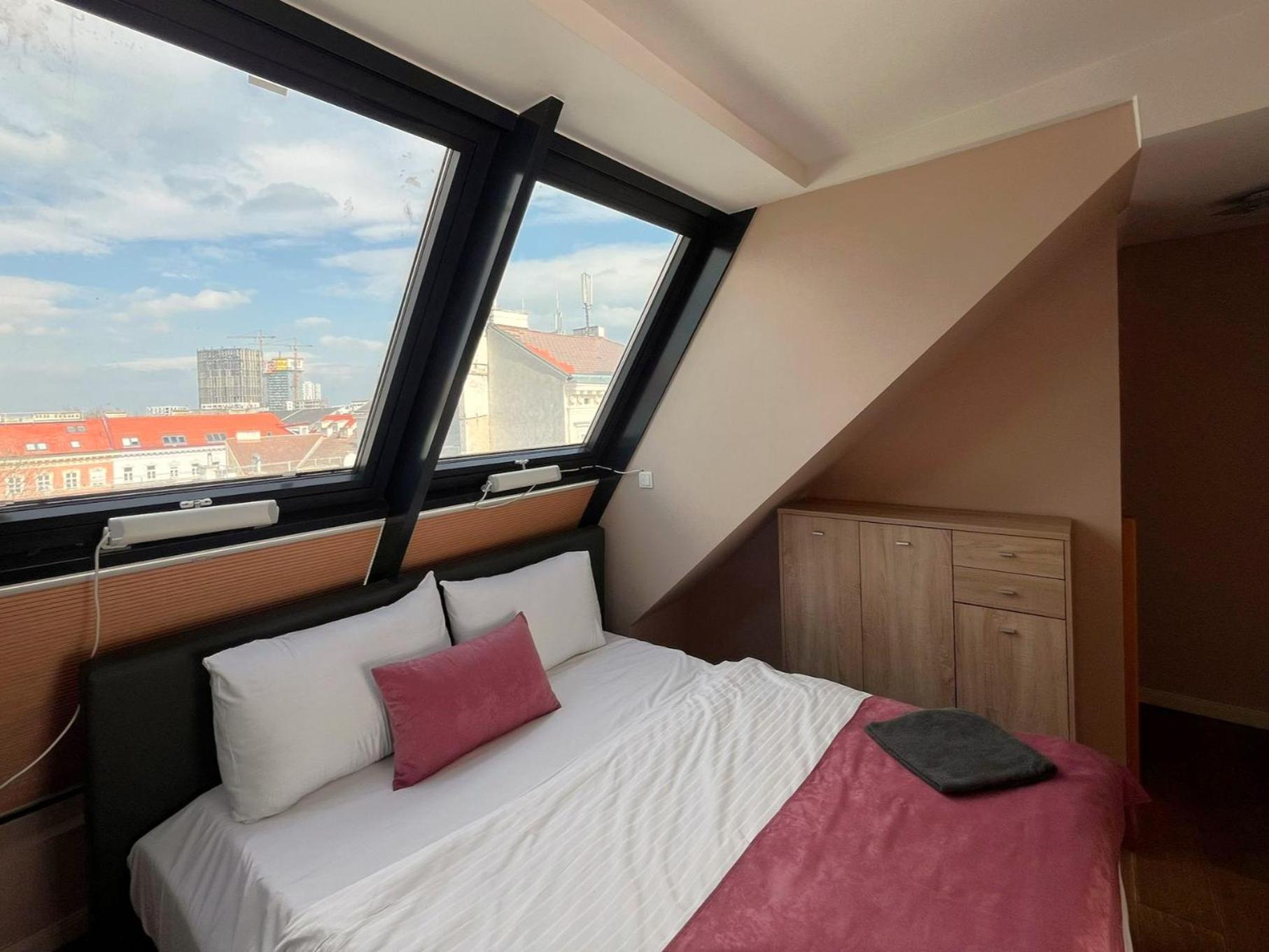 Aurellia Serviced Apartments