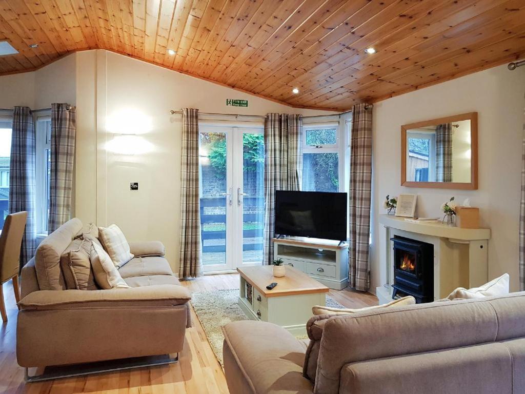 Loch Lomond Sanctuary Lodges view 5