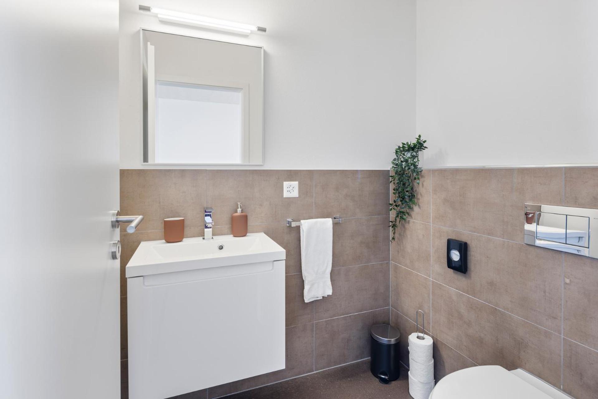 Casa Milla-Zentrales, modernes Loft in Langenthal -am Fluss mit Balkon, Parkplatz und grosser Küche