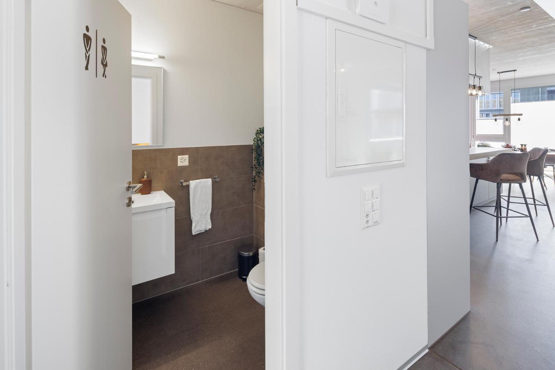 Casa Milla-Zentrales, modernes Loft in Langenthal -am Fluss mit Balkon, Parkplatz und grosser Küche
