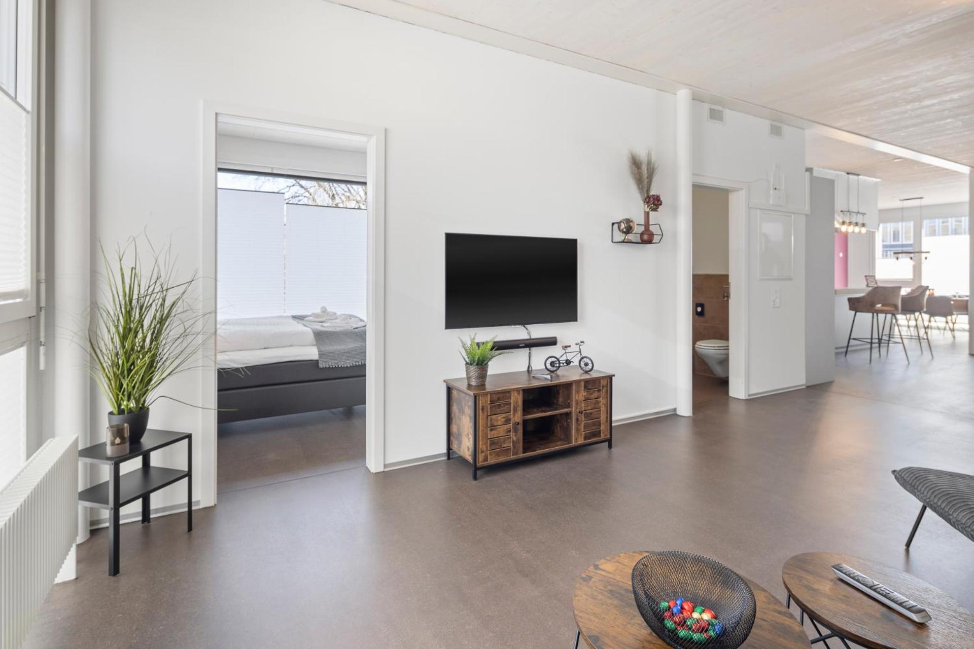 Casa Milla-Zentrales, modernes Loft in Langenthal -am Fluss mit Balkon, Parkplatz und grosser Küche