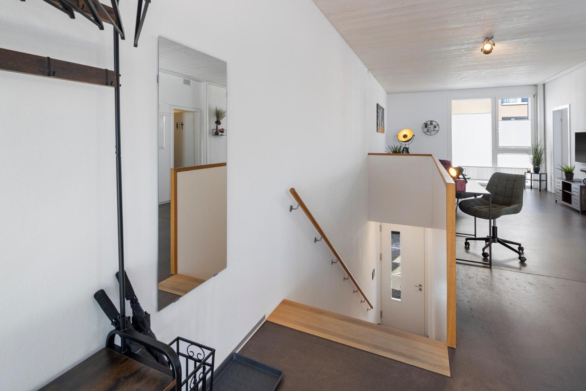 Casa Milla-Zentrales, modernes Loft in Langenthal -am Fluss mit Balkon, Parkplatz und grosser Küche