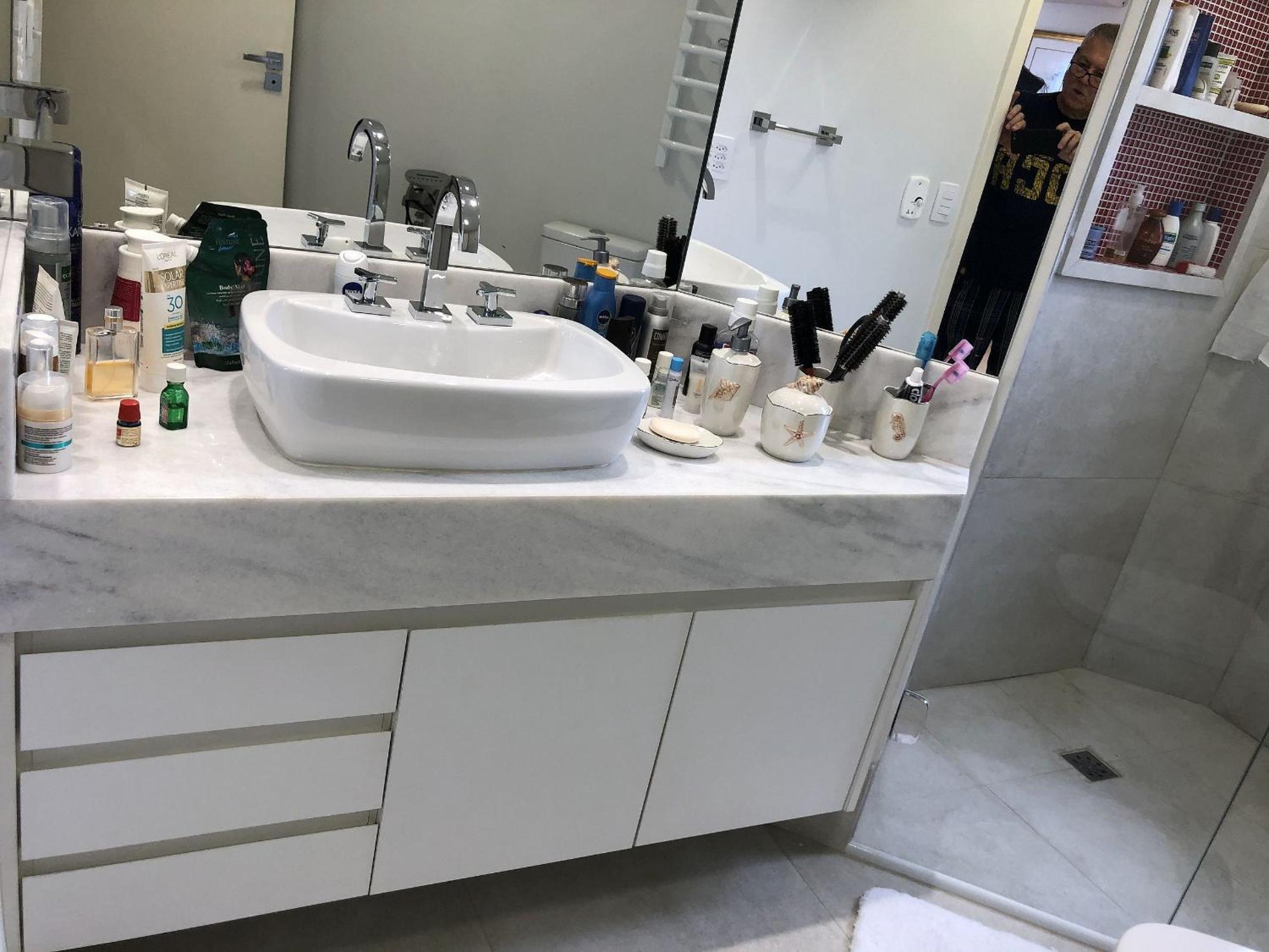 Riviera: M3 Kingston Town 61, beach front