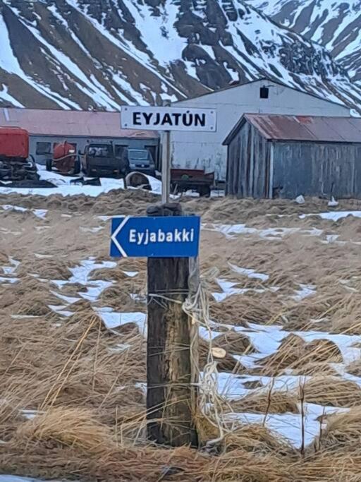 Nýlegur sumarbústaður/friðsæld