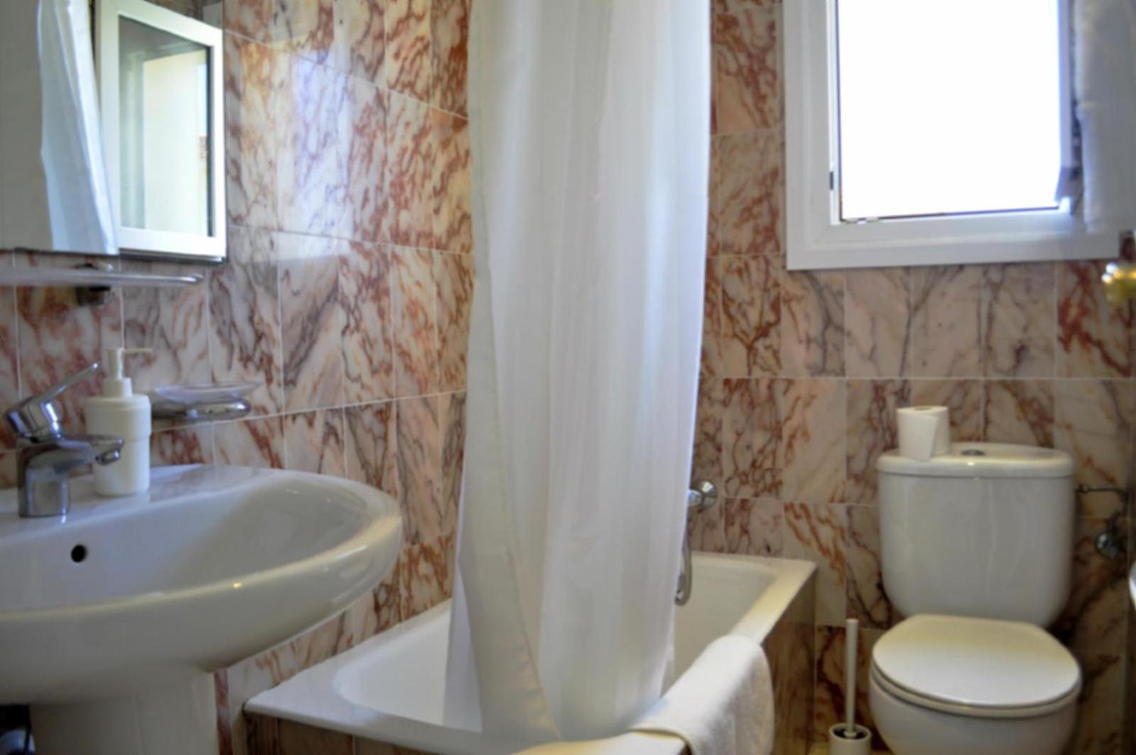 Photo 36