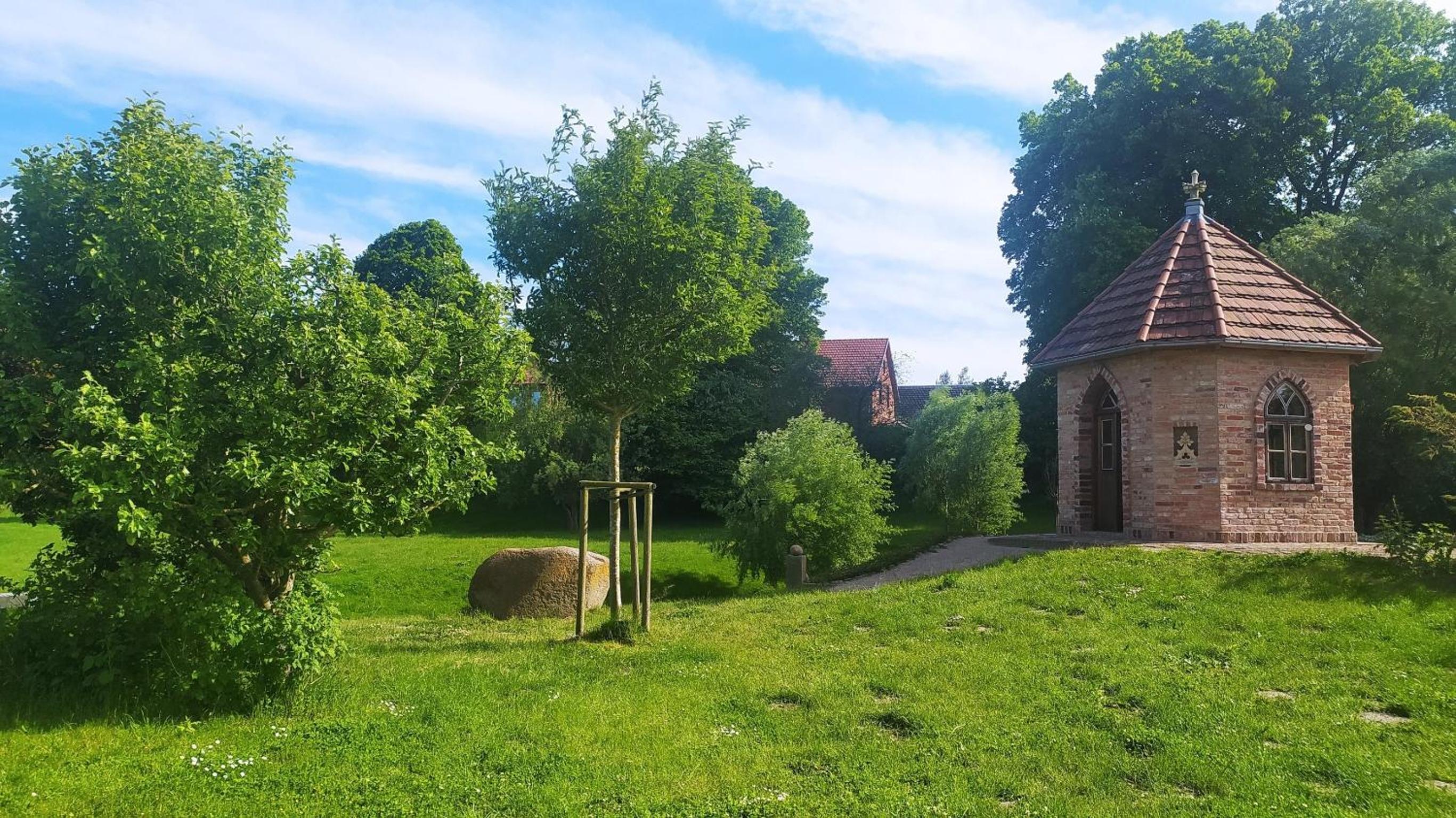 Ferienwohnung Irisgarten am Pfarrgarten Starkow