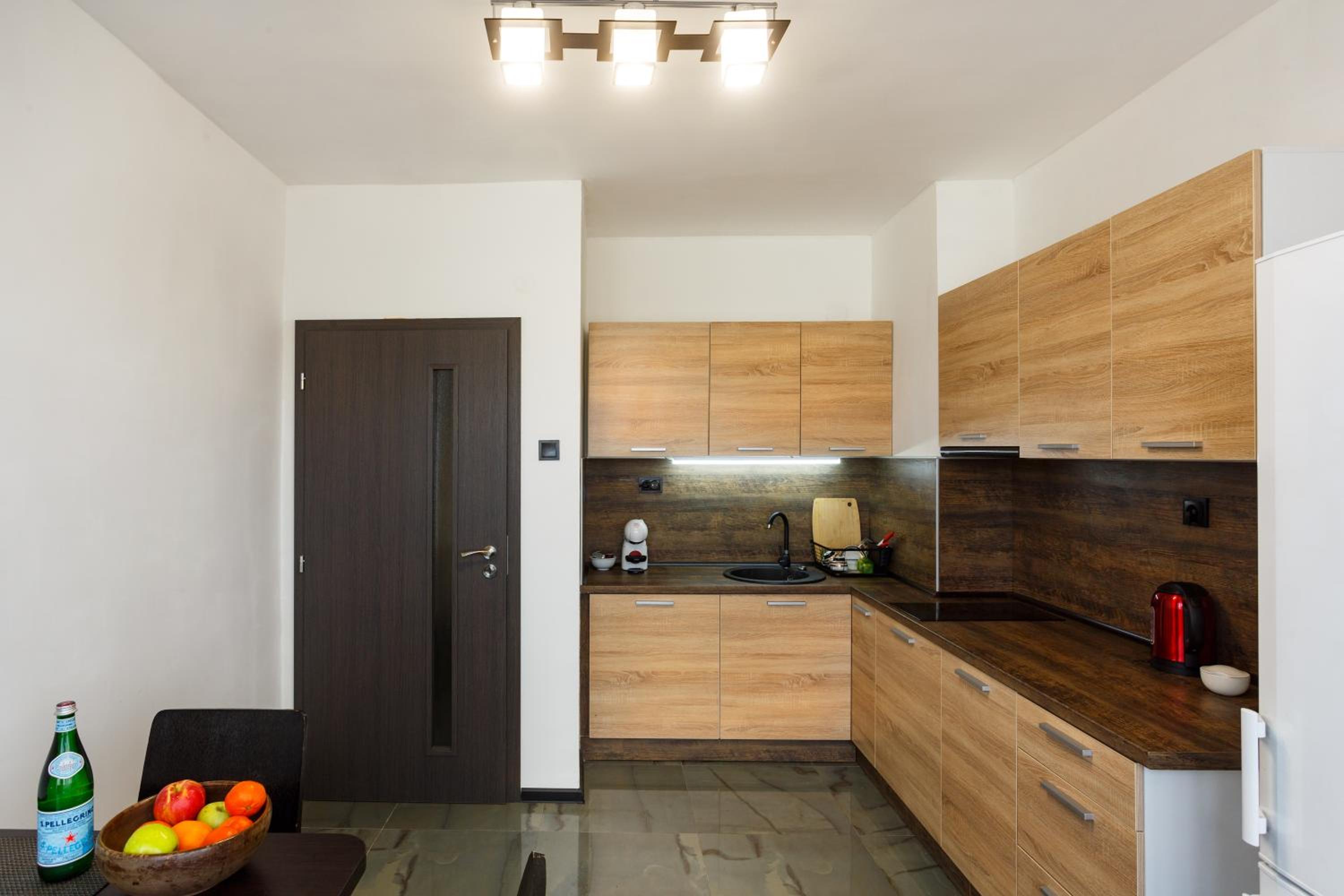 Victoria Apartment