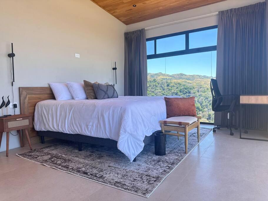 GoldenView+ Aire acondicionado+Jacuzzi (a 15 km de Monteverde)