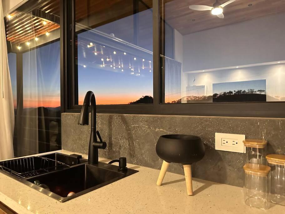 GoldenView+ Aire acondicionado+Jacuzzi (a 15 km de Monteverde)