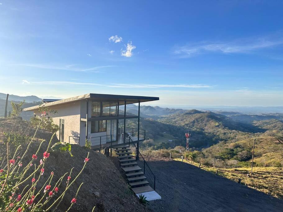 GoldenView+ Aire acondicionado+Jacuzzi (a 15 km de Monteverde)