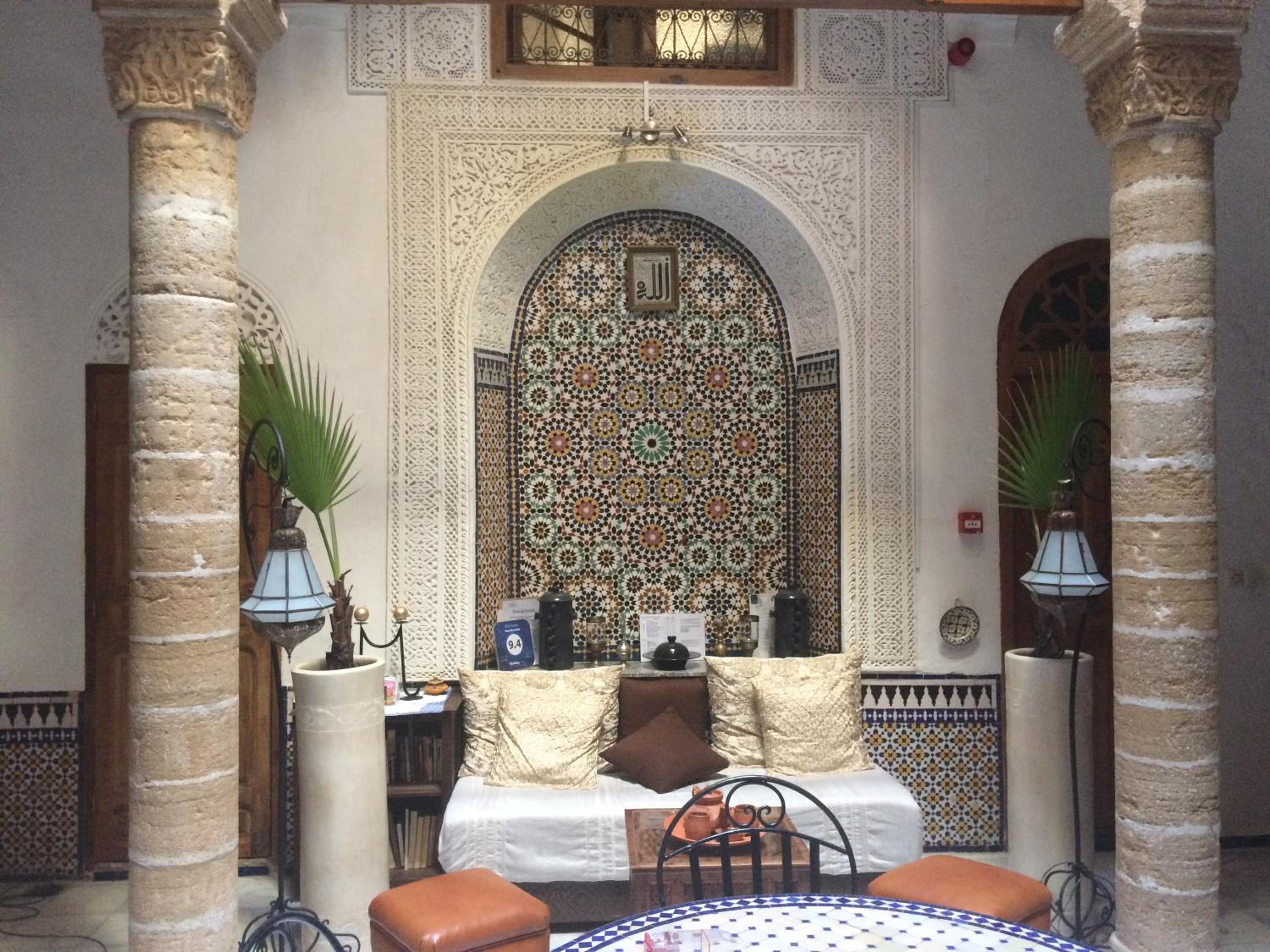 lounge
