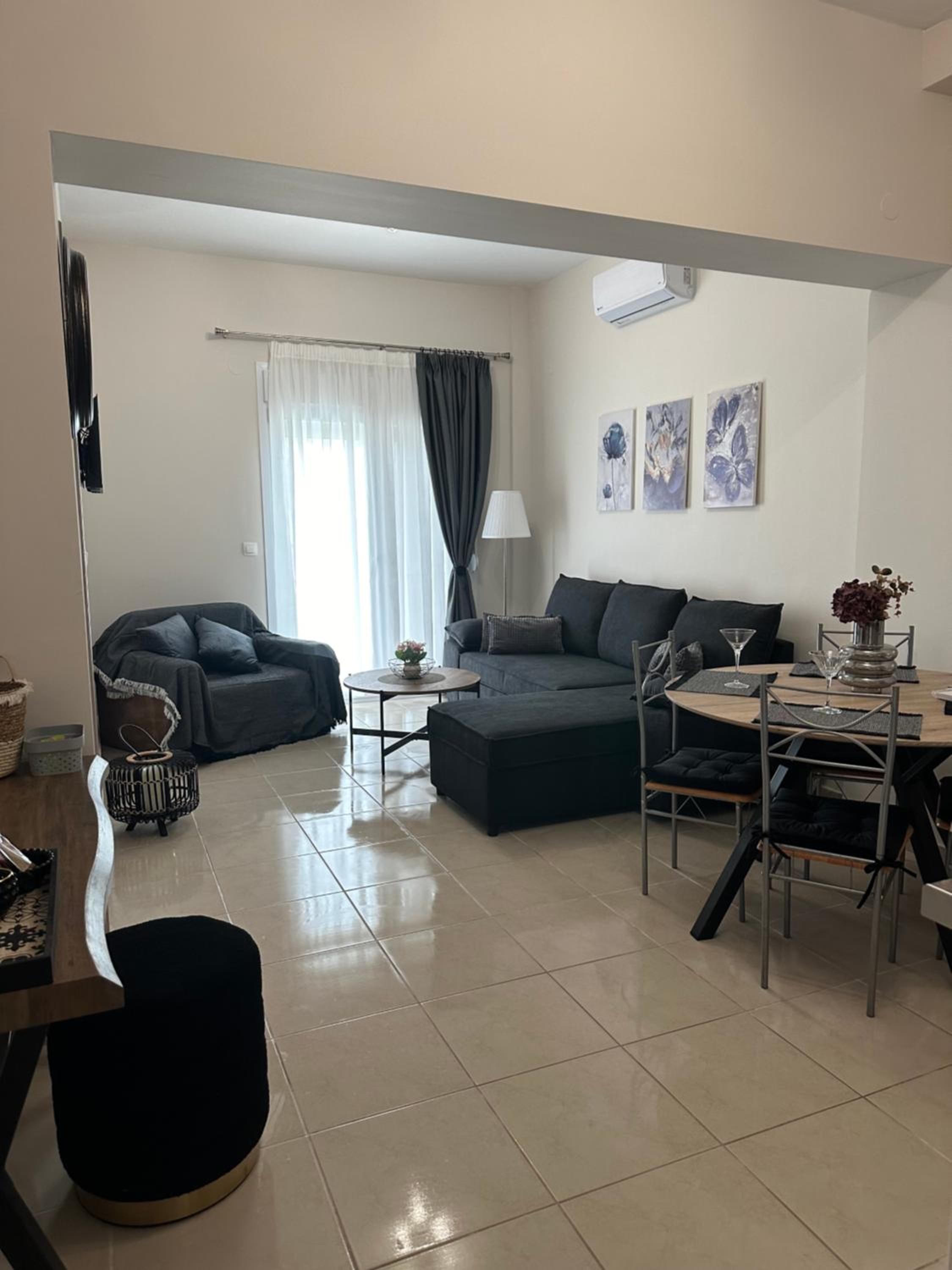 anastasia luxury apartments