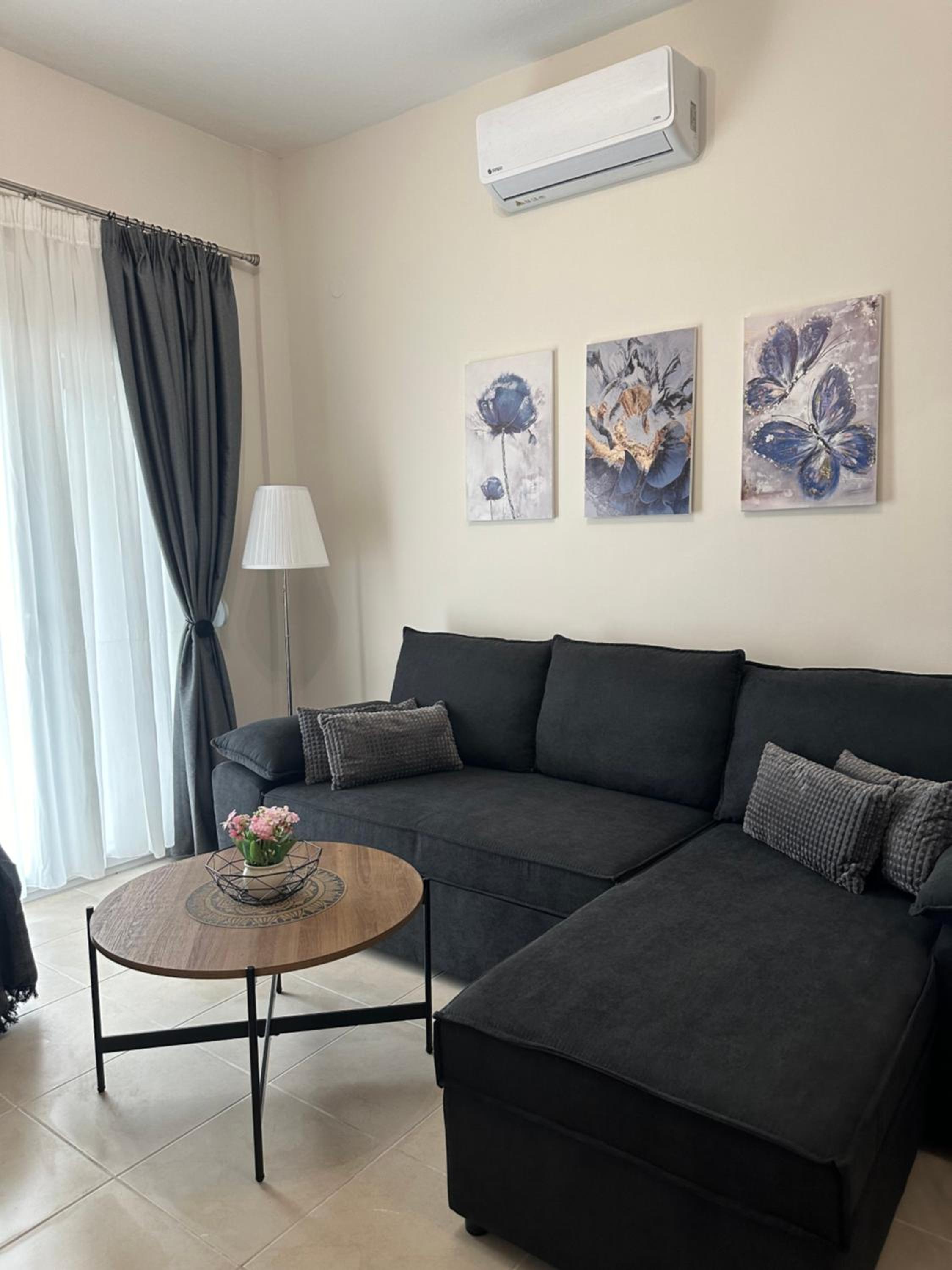 anastasia luxury apartments