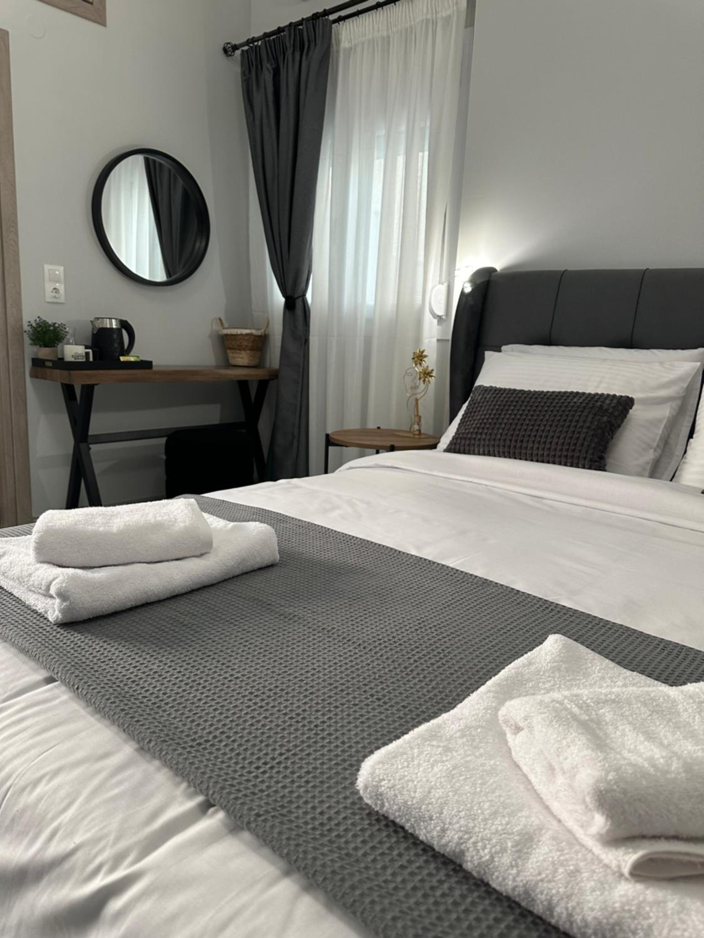 anastasia luxury apartments