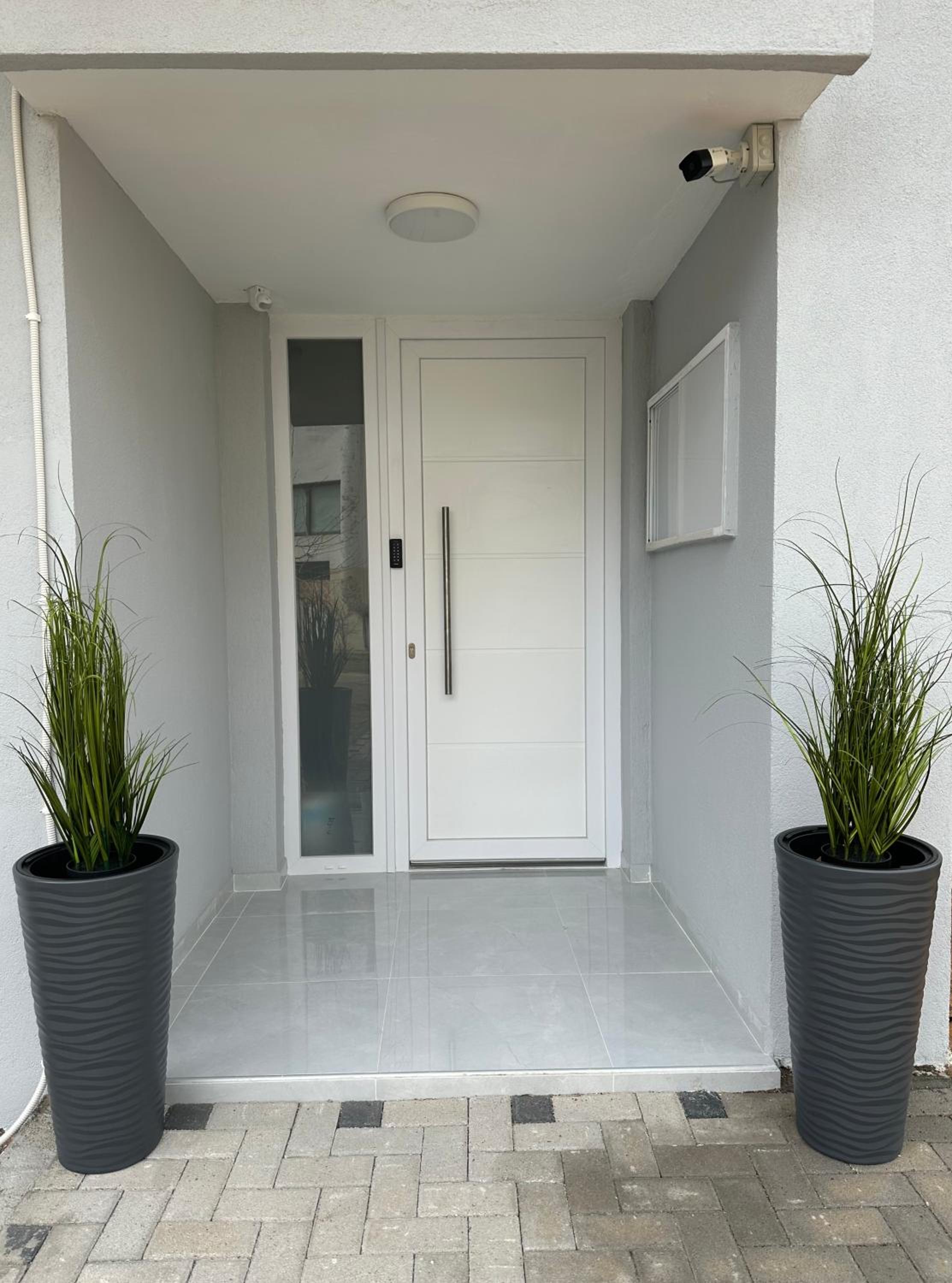 anastasia luxury apartments
