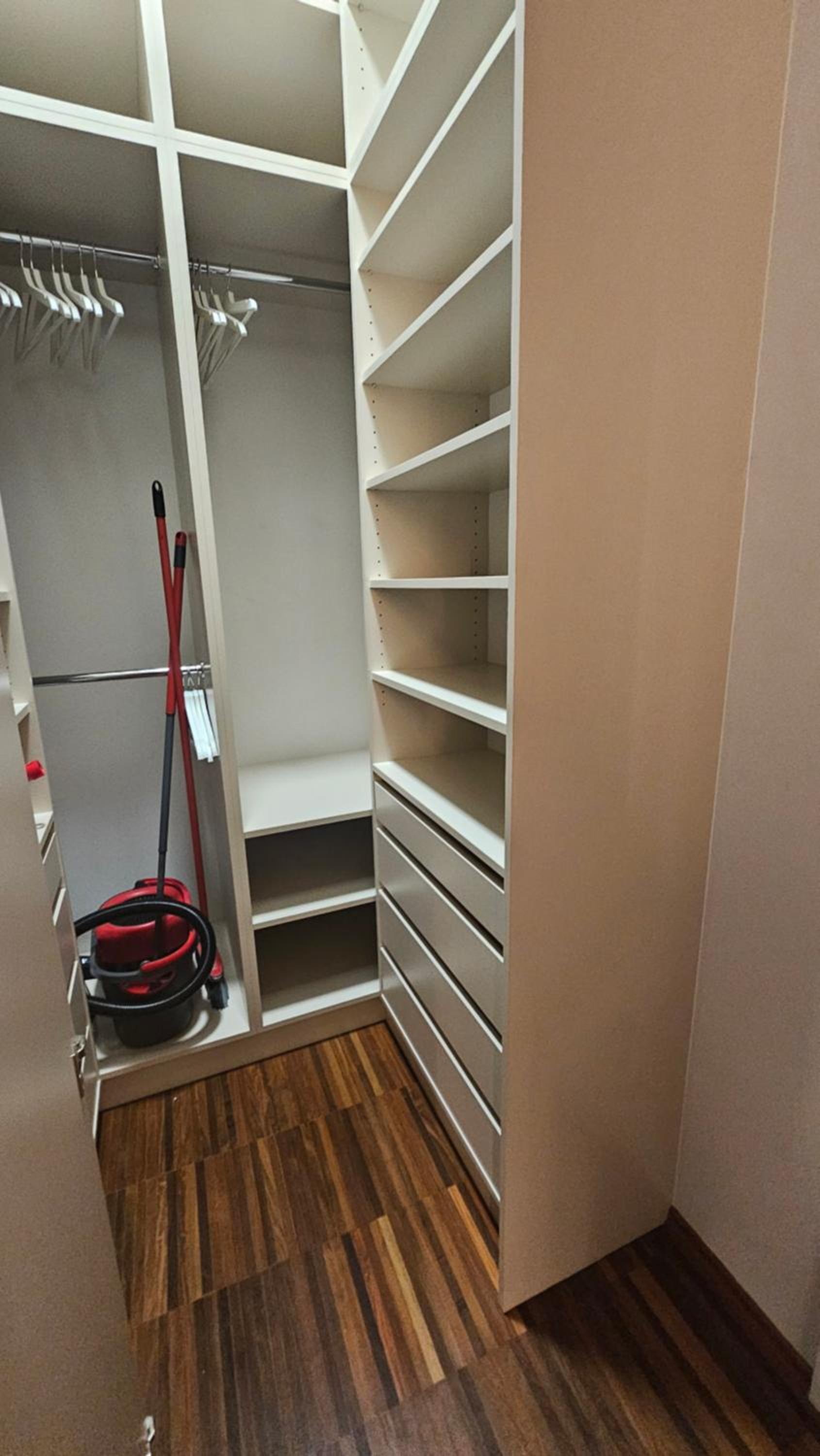 Elegancki apartament od dziedzińca, 60m2, parking, Rynek 700 m