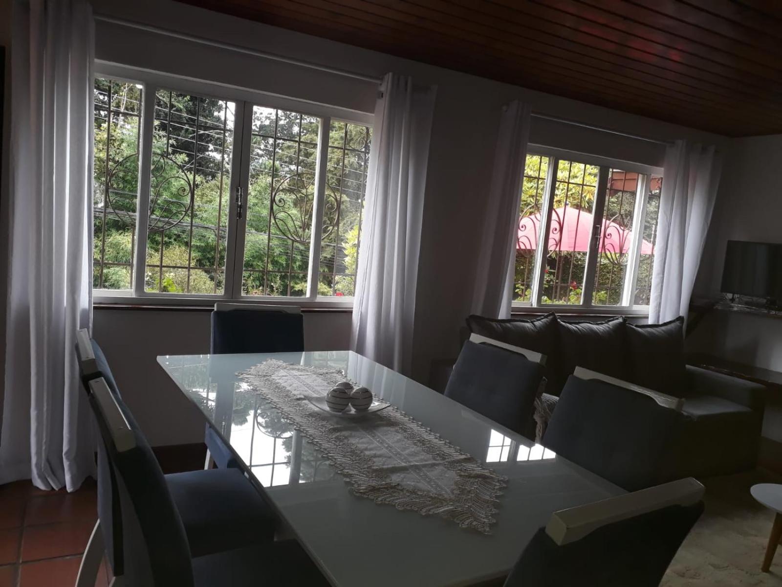 Aconchegante casa em Campos do Jordão