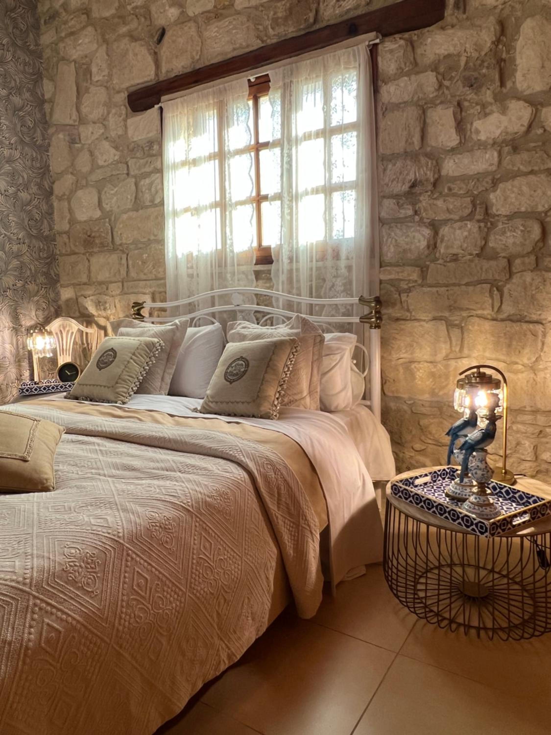 Florence Dreaming House