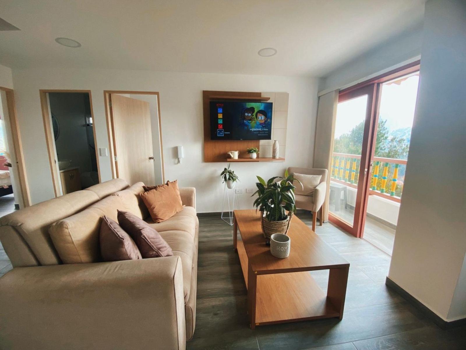 Loma Rent Home Guatape