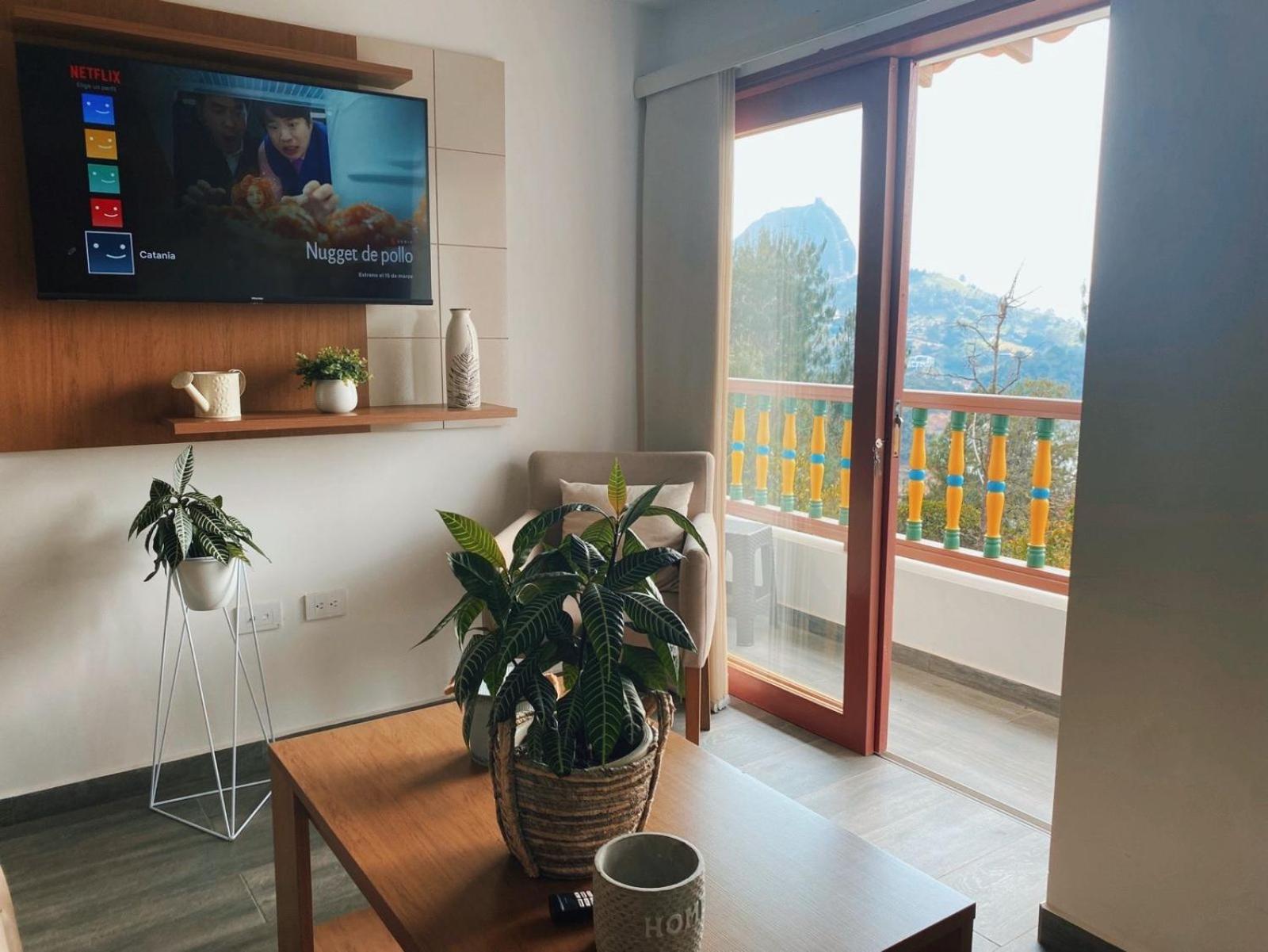 Loma Rent Home Guatape
