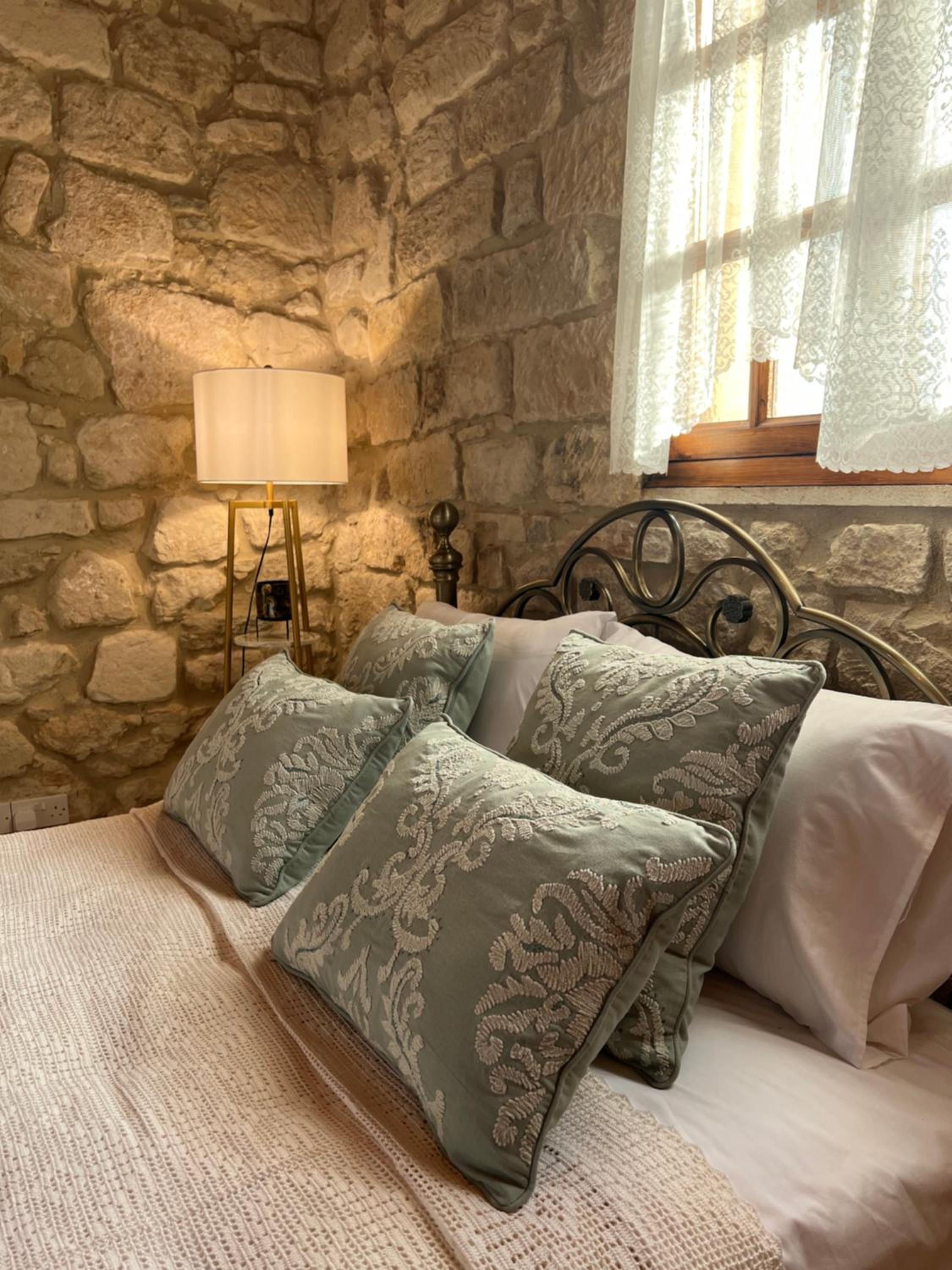 Florence Dreaming House