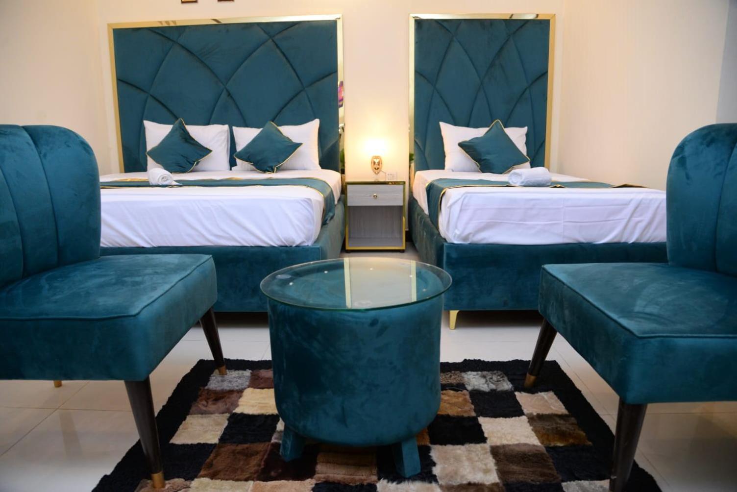 hotel room