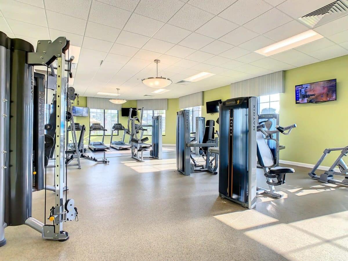 Comfy Lakeview 3BR with 2 Clubhouses & Waterpark