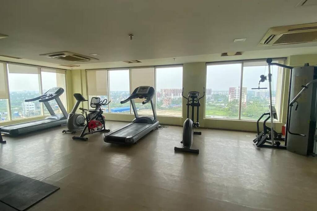 Siddha Xanadu Studio, Poolside Near Airport, CC2 Mall view 3