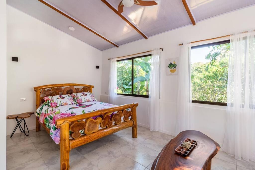 Casa Hummingbird Peace & Nature