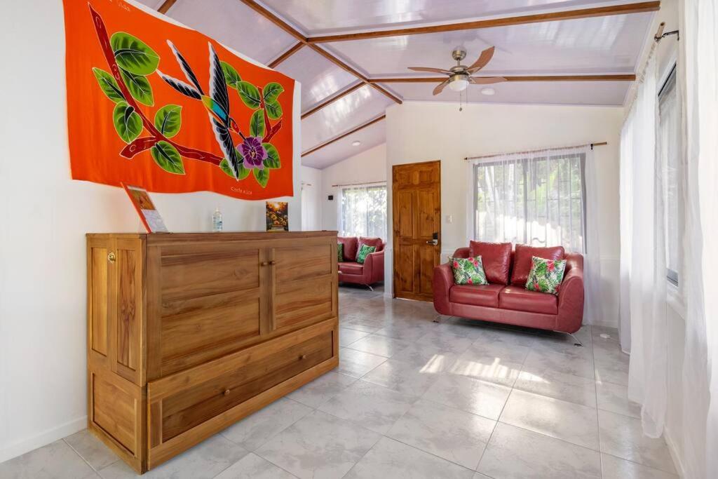 Casa Hummingbird Peace & Nature