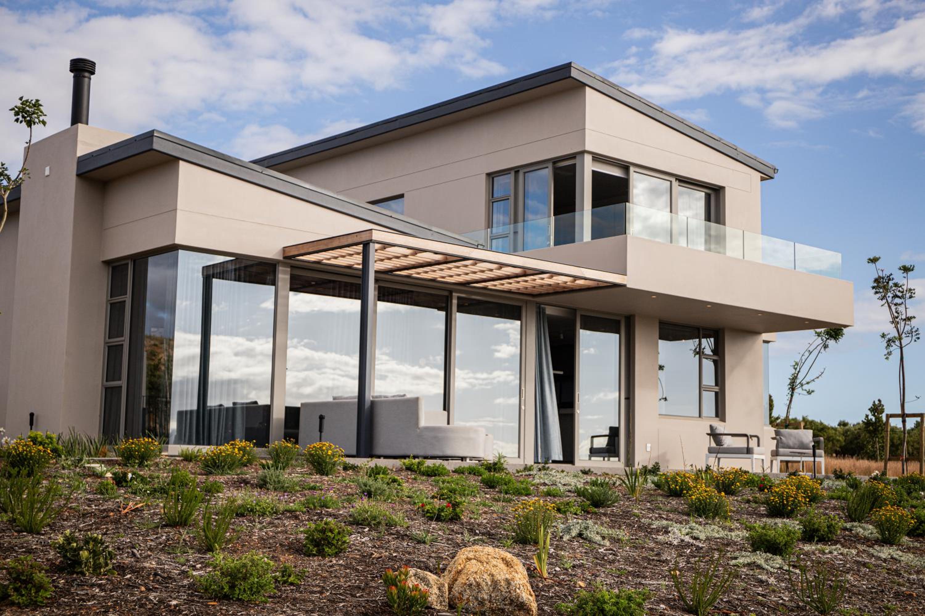 Benguela Cove - Milk and Honey view 5