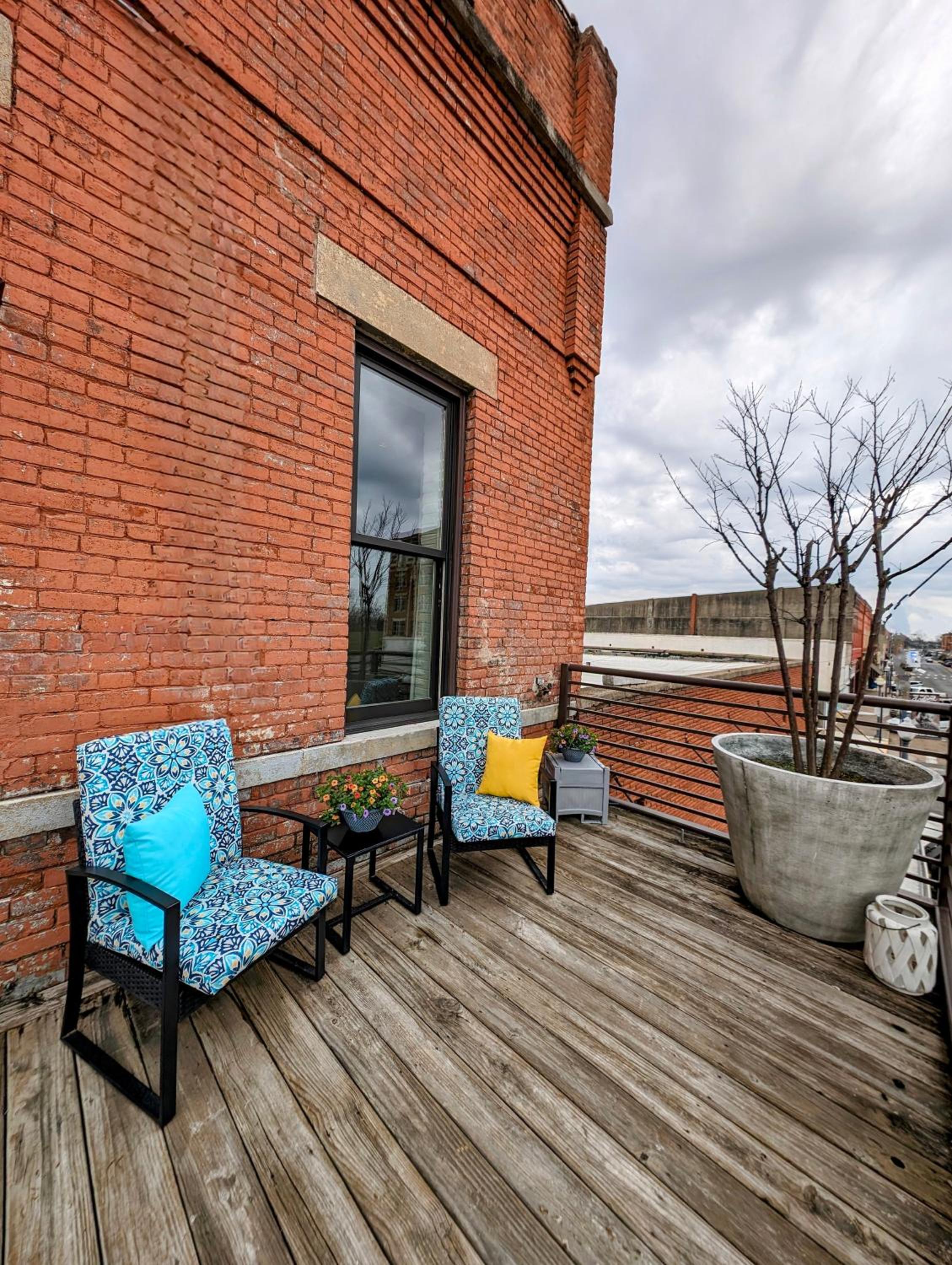balance & terrace