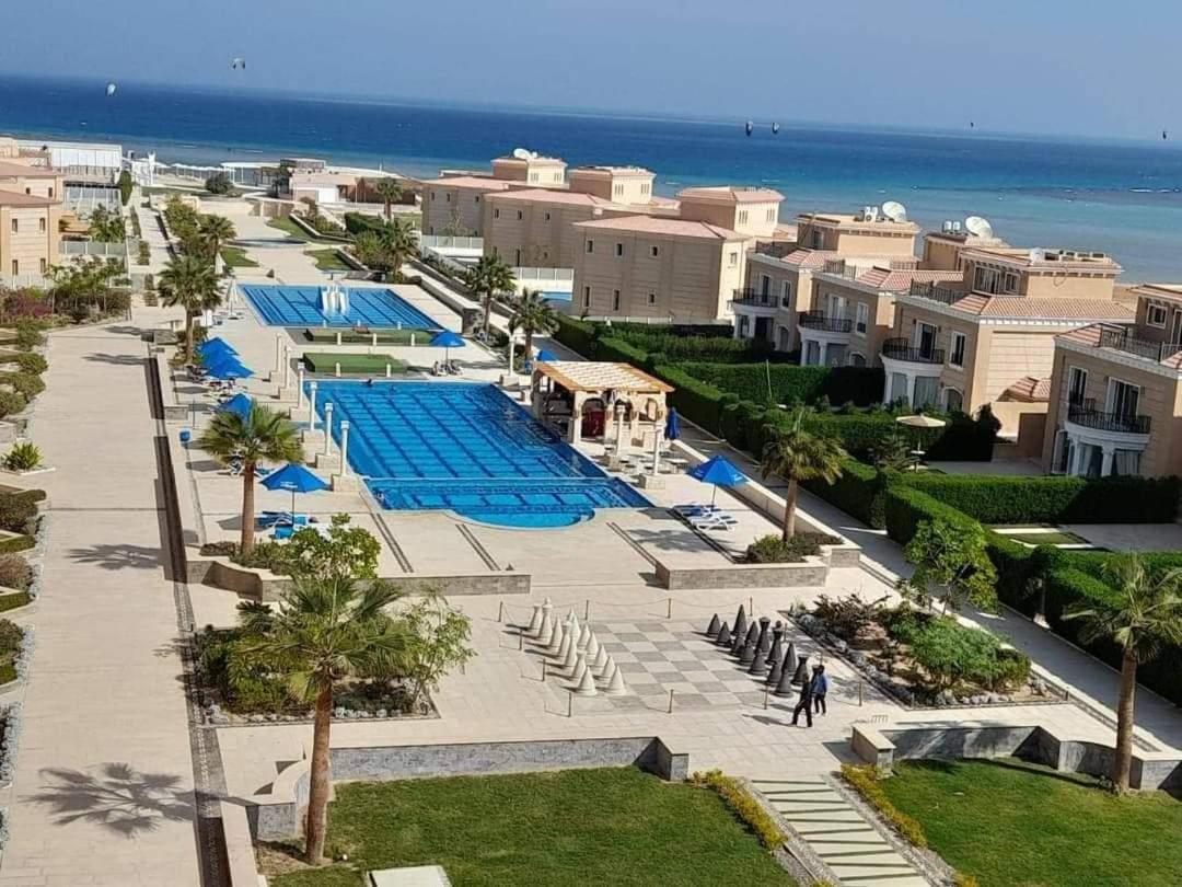 Hotel apartments in hurghada with private beach