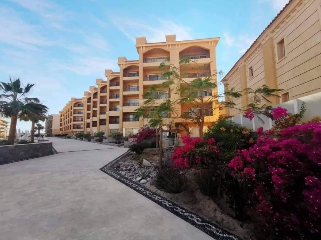 Hotel apartments in hurghada with private beach