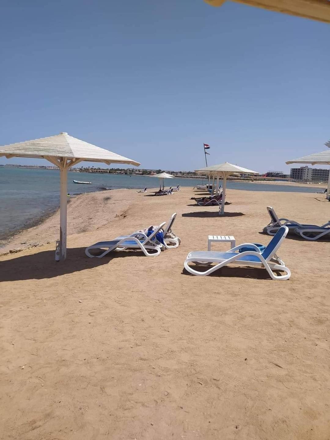 Hotel apartments in hurghada with private beach