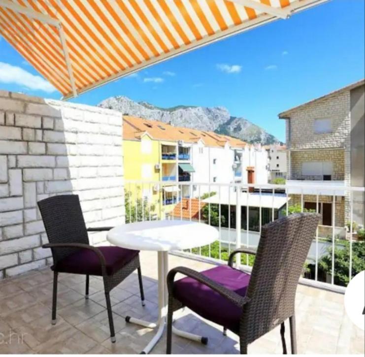 Apartments Mimi Omis