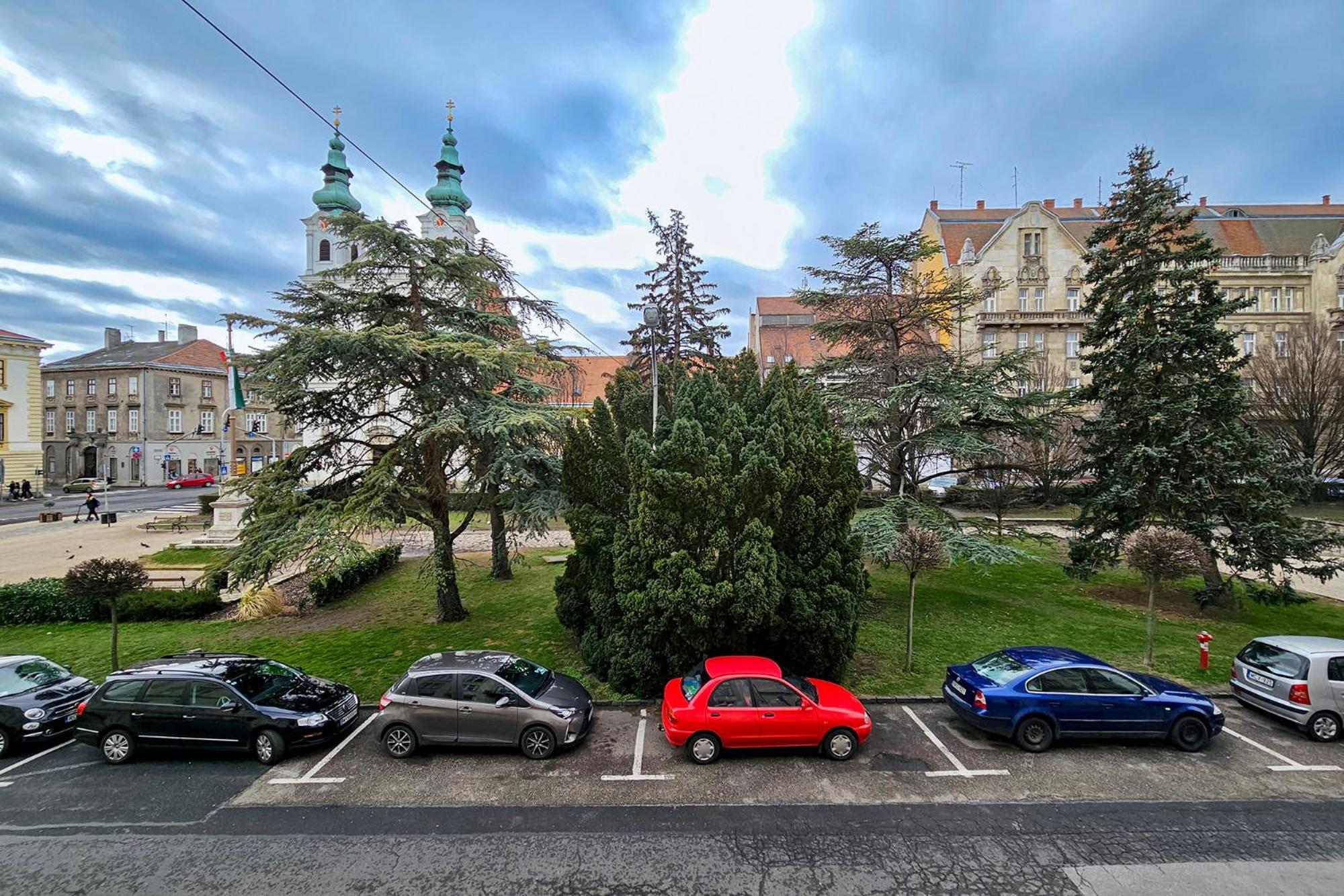 Széchenyi Apartment Sopron view 4