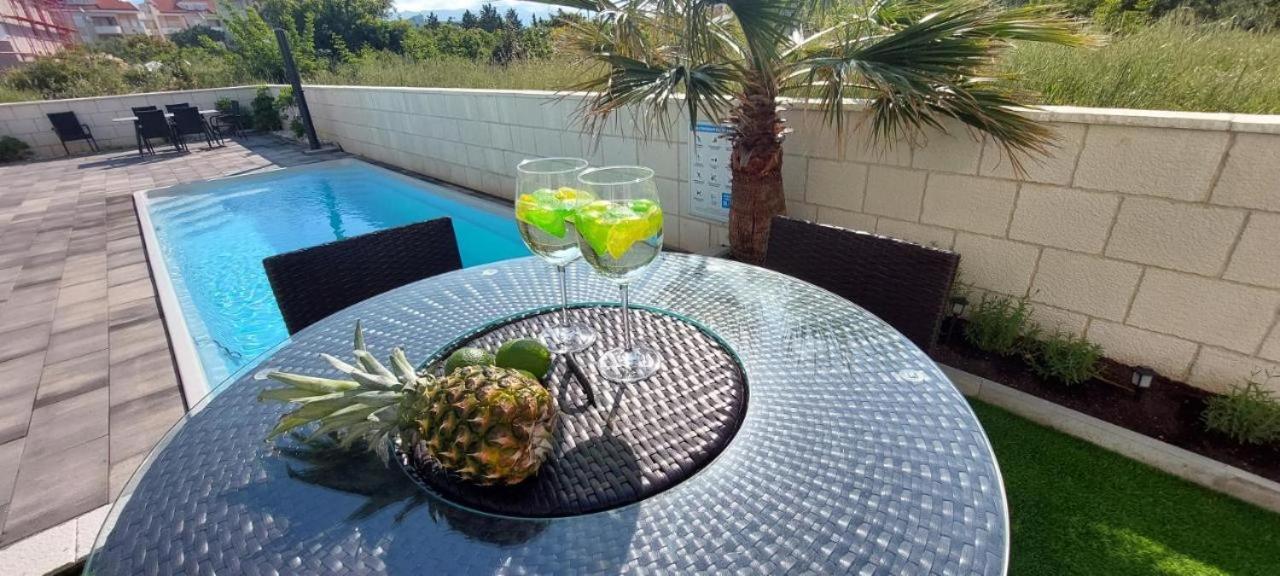 Apartments Pool Villa Maria, Novalja view 4