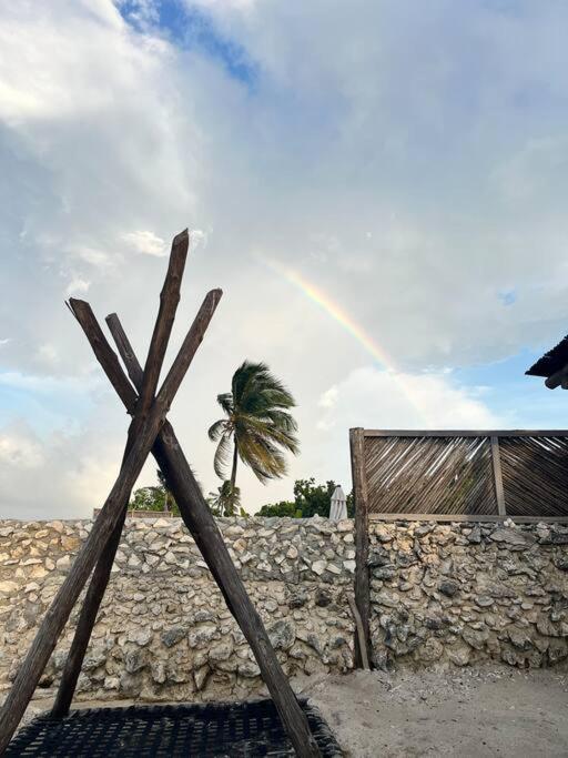 Island-style lodging & beach club